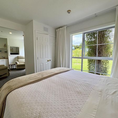 64 Mandalea B&B Ohoka Bagian luar foto